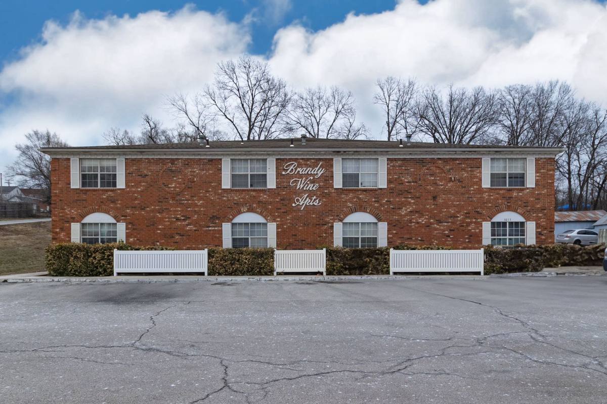 Apartment for rent at 1013 2nd St, Platte City, MO 64079