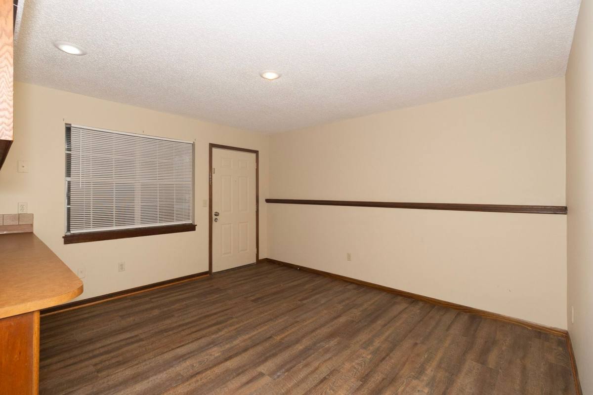 Apartment for rent at 1013 2nd St, Platte City, MO 64079