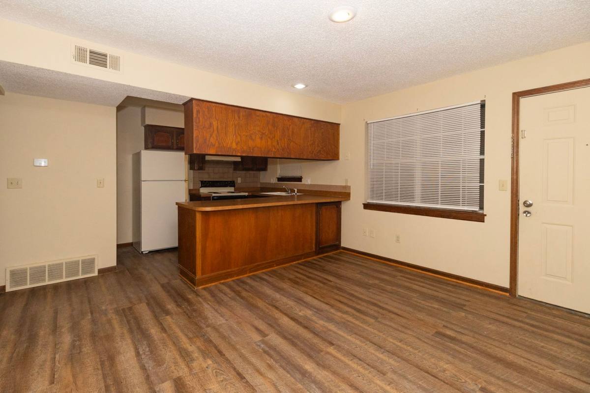 Apartment for rent at 1013 2nd St, Platte City, MO 64079