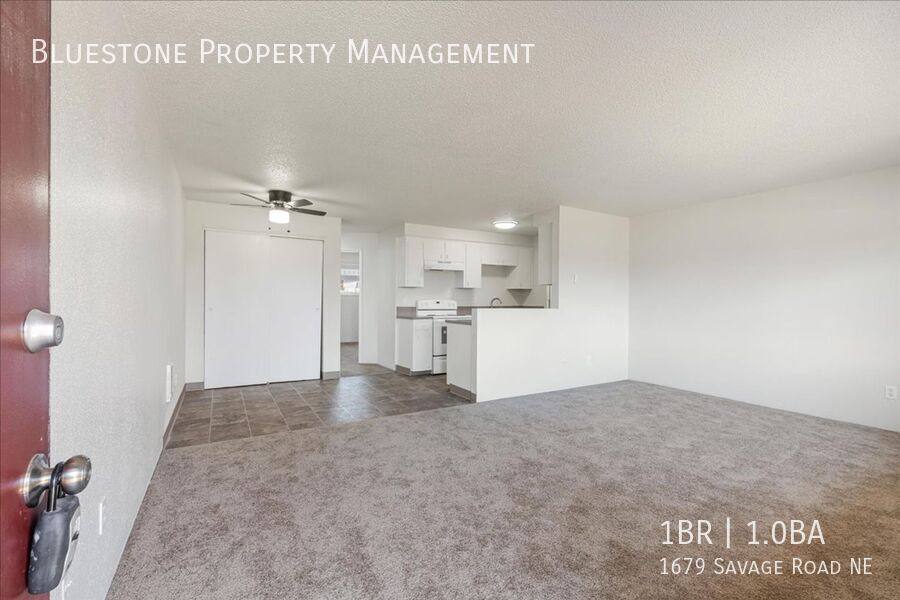 Apartment for rent at 1679 Savage Rd NE, Salem, OR 97301