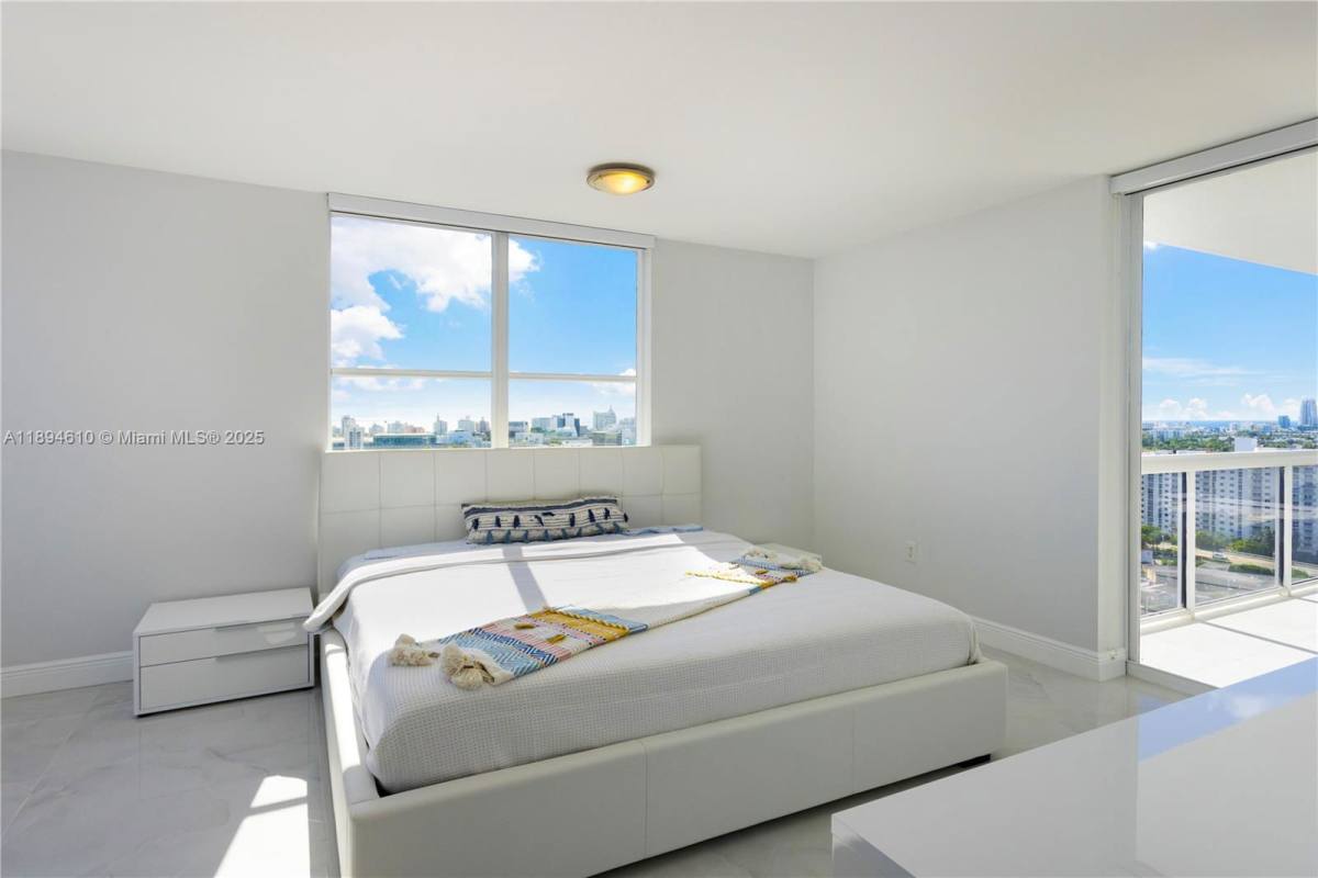 Apartment for rent at 1800 Sunset Harbour Dr, Miami Beach, FL 33139
