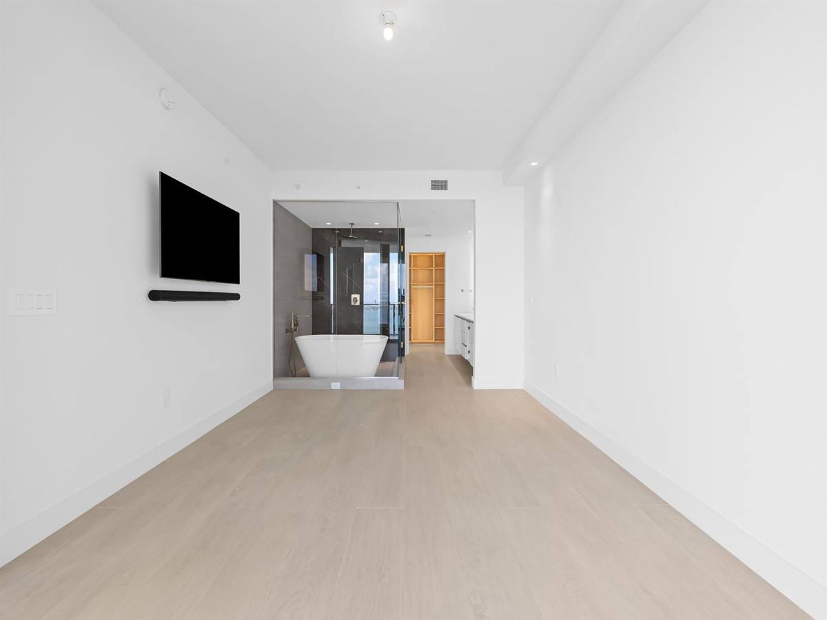 Apartment for rent at 700 NE 24th St, Miami, FL 33137