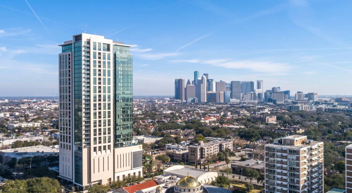 Apartment for rent at 3411 Yoakum Blvd #1608, Houston, TX 77006