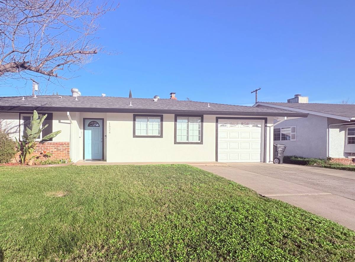 House for rent at 1524 Gladstone Dr, Sacramento, CA 95864