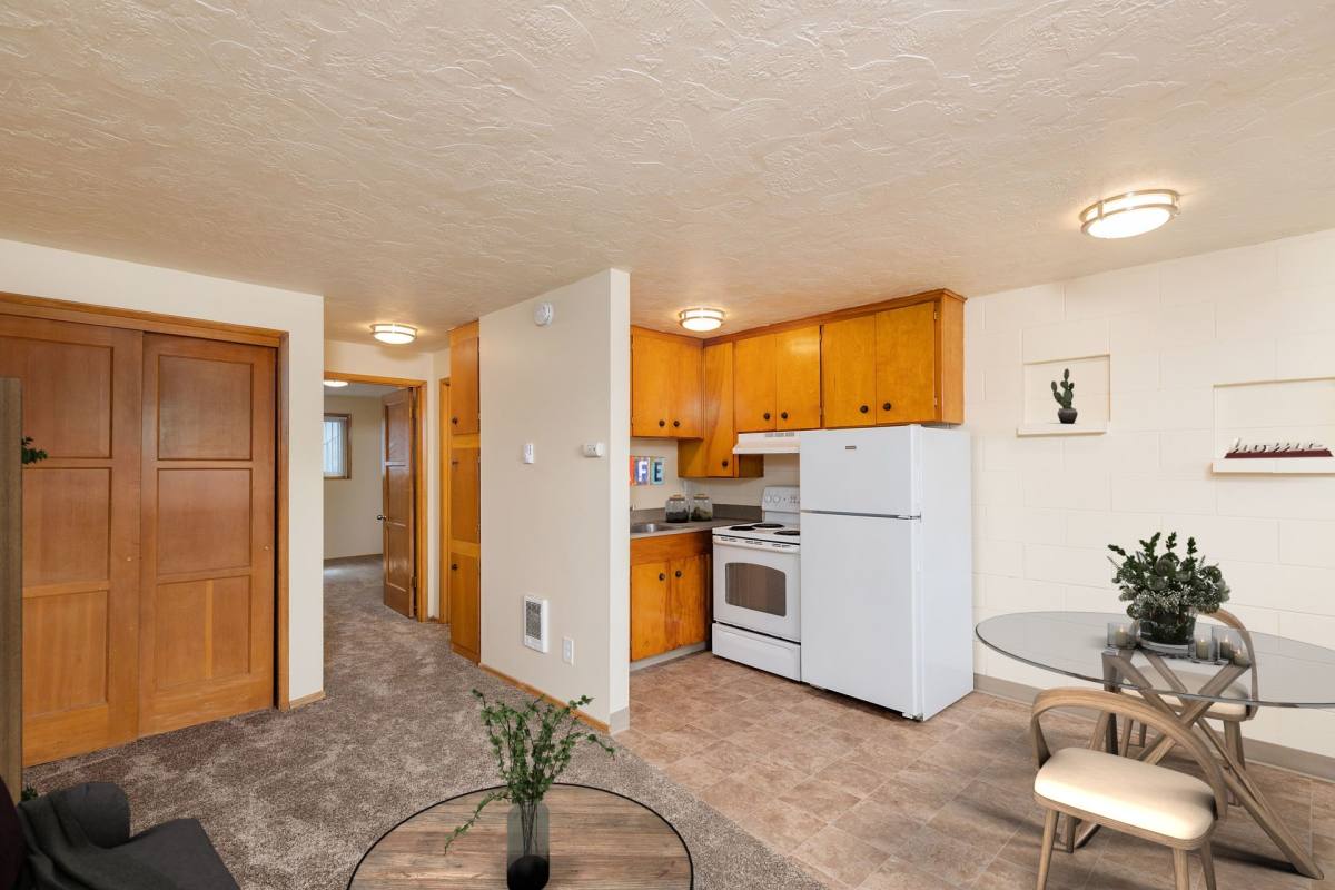 Apartment for rent at 920 John Adams St, Oregon City, OR 97045