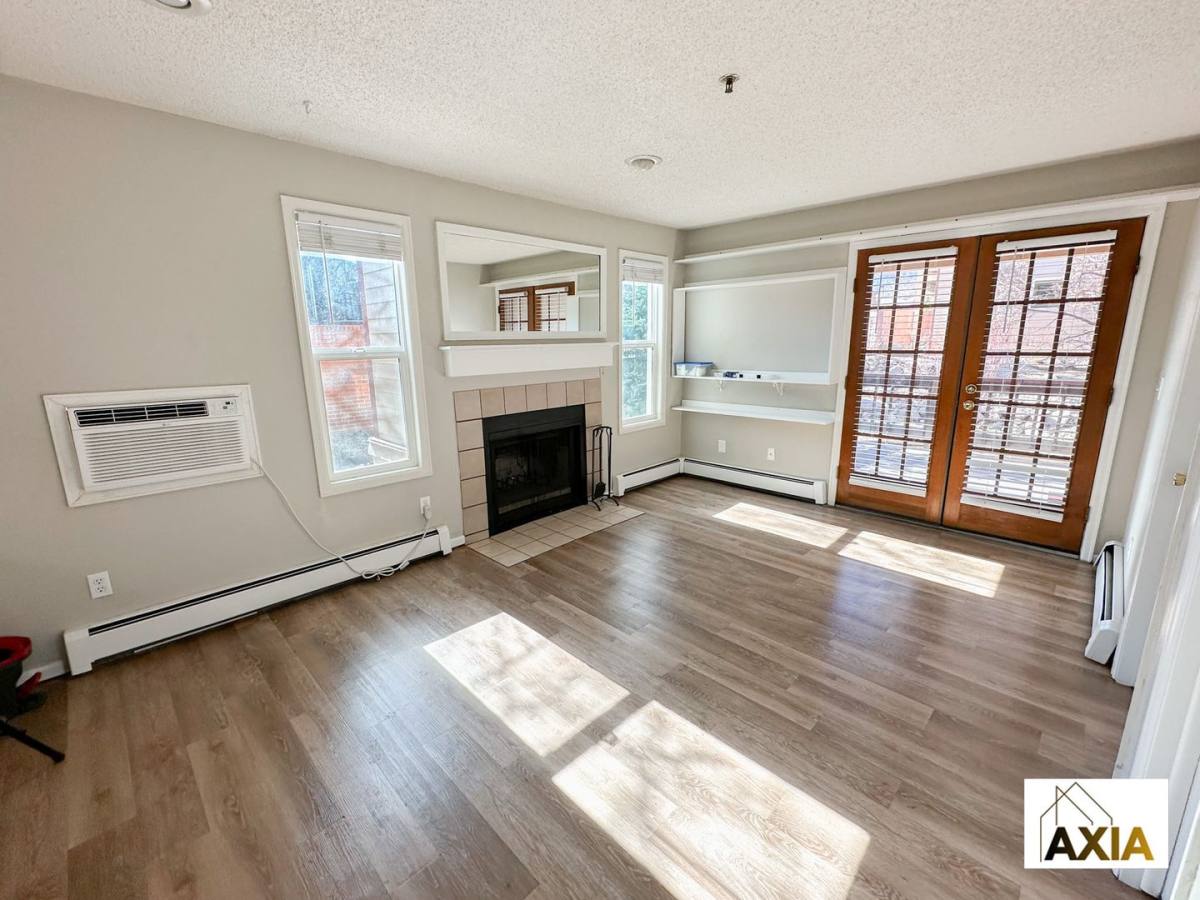Apartment for rent at 19th & Canyon, Boulder, CO 80302