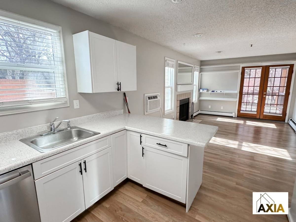 Apartment for rent at 19th & Canyon, Boulder, CO 80302