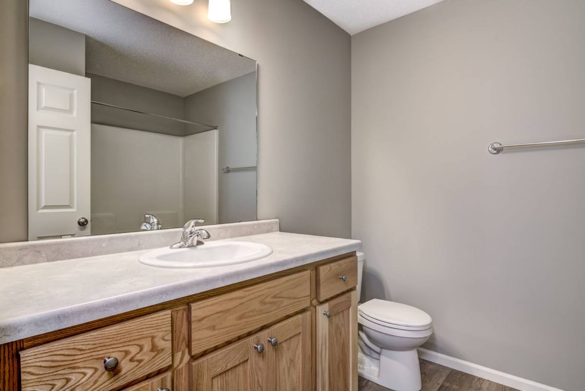 Townhouse for rent at 1657-B Gunston Dr, New Richmond, WI 54017