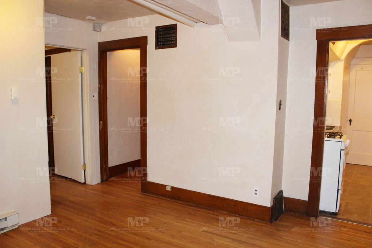 Townhouse for rent at 322 1 2 W Laurel St, Fort Collins, CO 80521