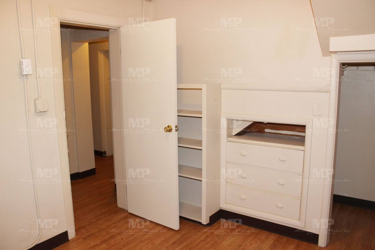 Townhouse for rent at 322 1 2 W Laurel St, Fort Collins, CO 80521