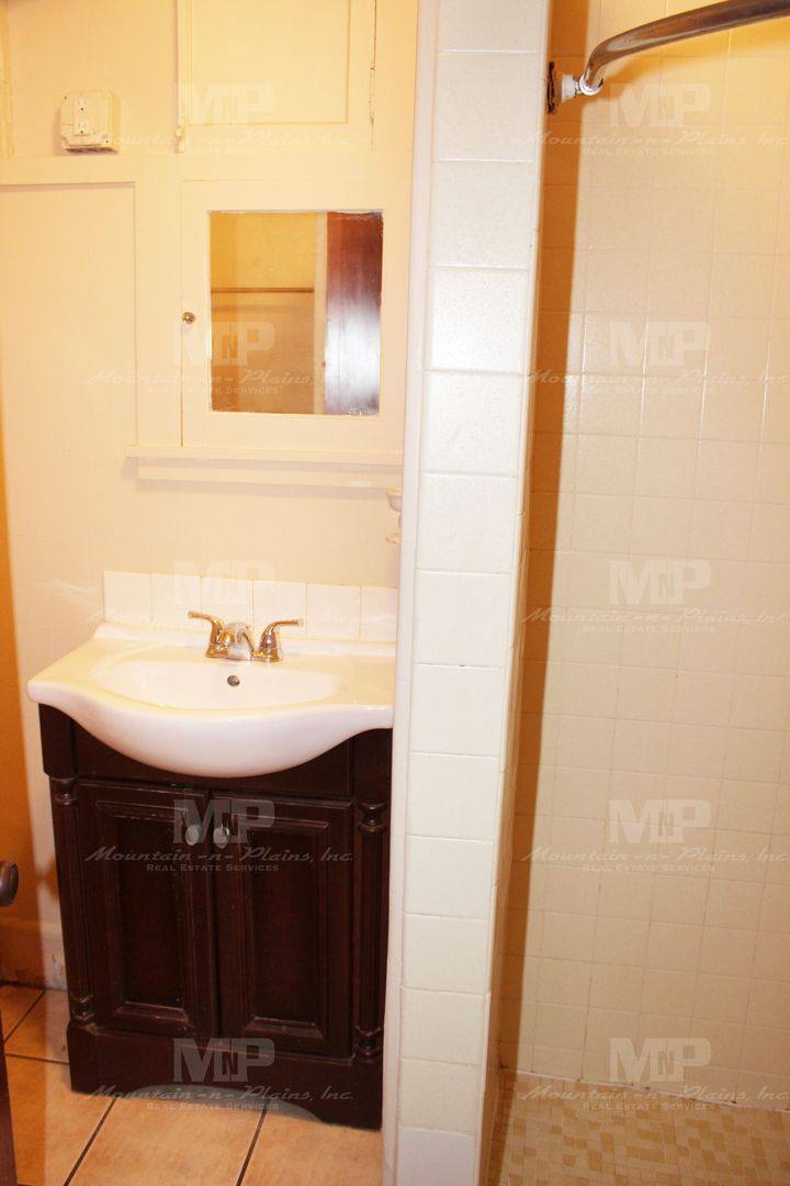 Townhouse for rent at 322 1 2 W Laurel St, Fort Collins, CO 80521