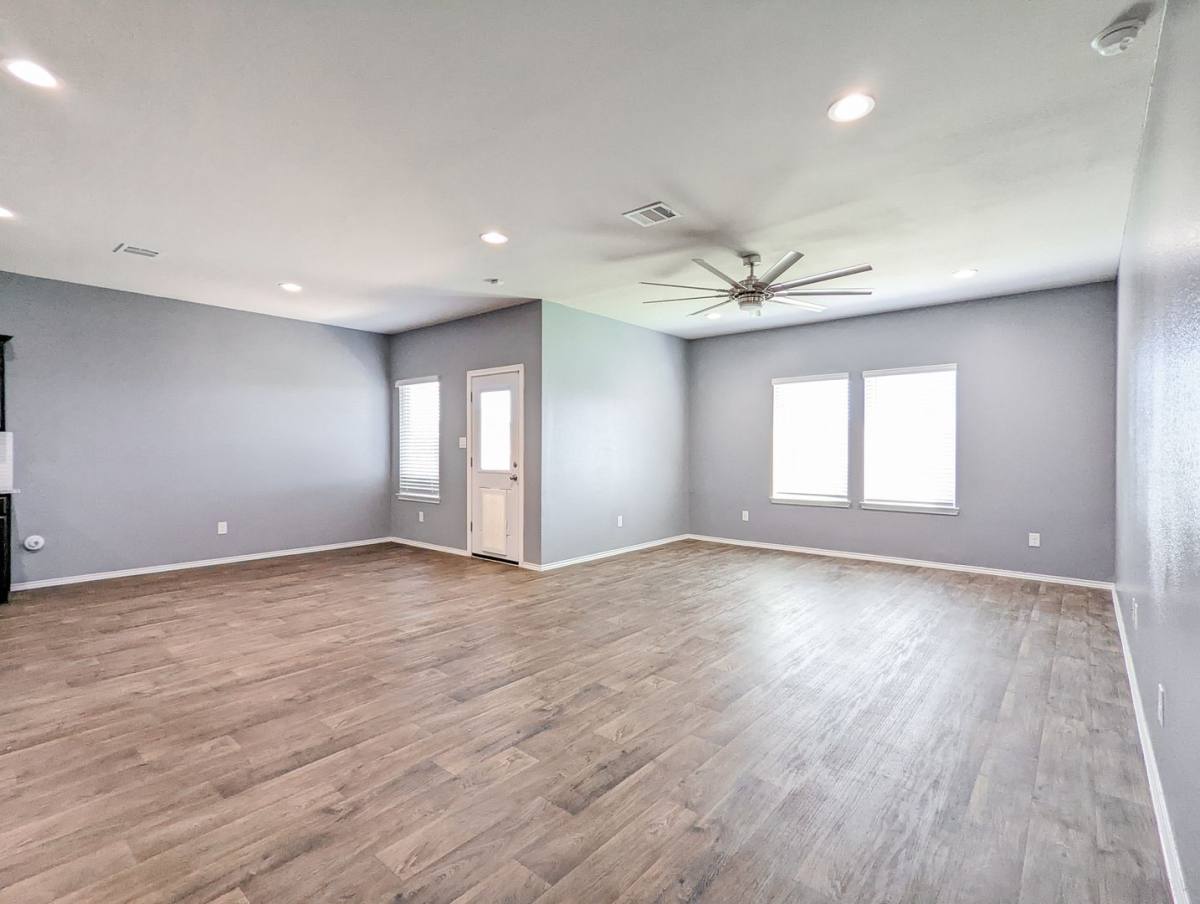 House for rent at 14541 Montclair Way, Magnolia, TX 77354