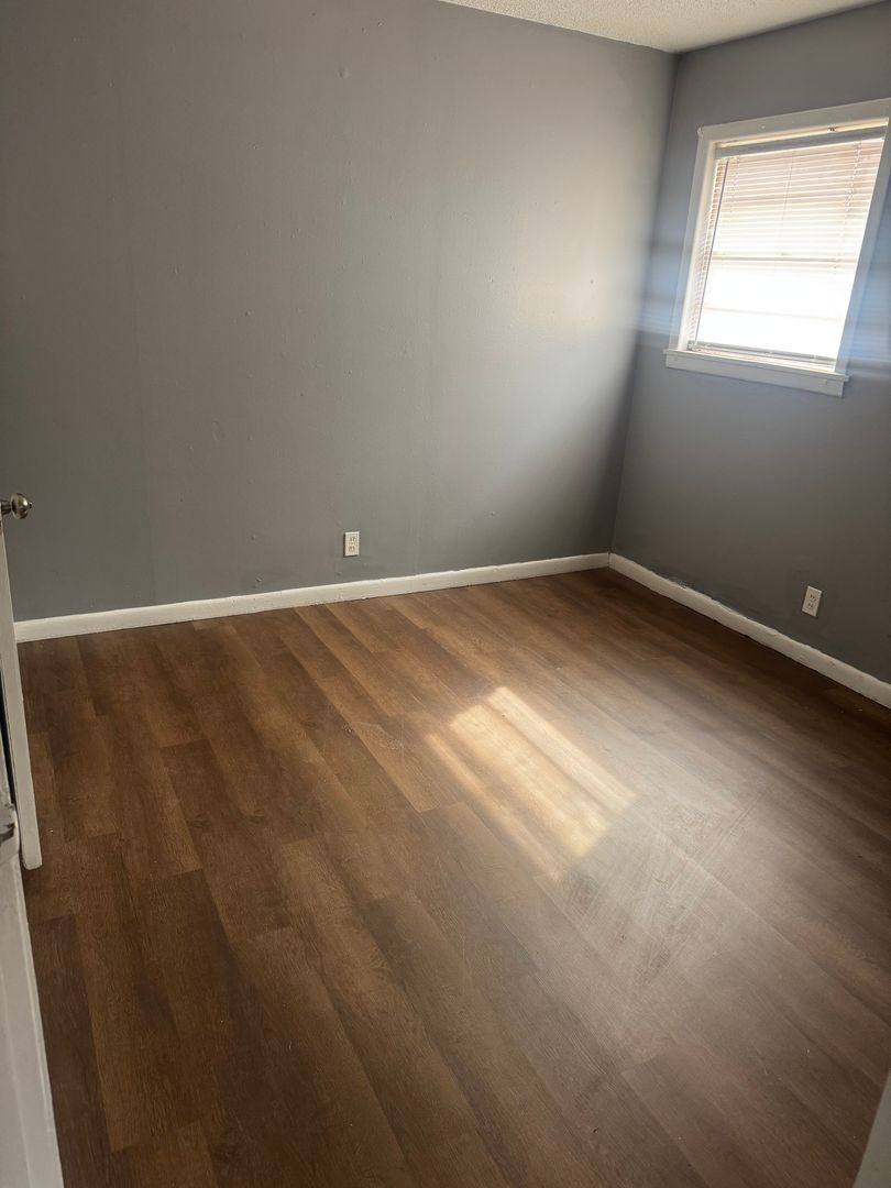 Apartment for rent at 611 N Mirror St, Amarillo, TX 79107