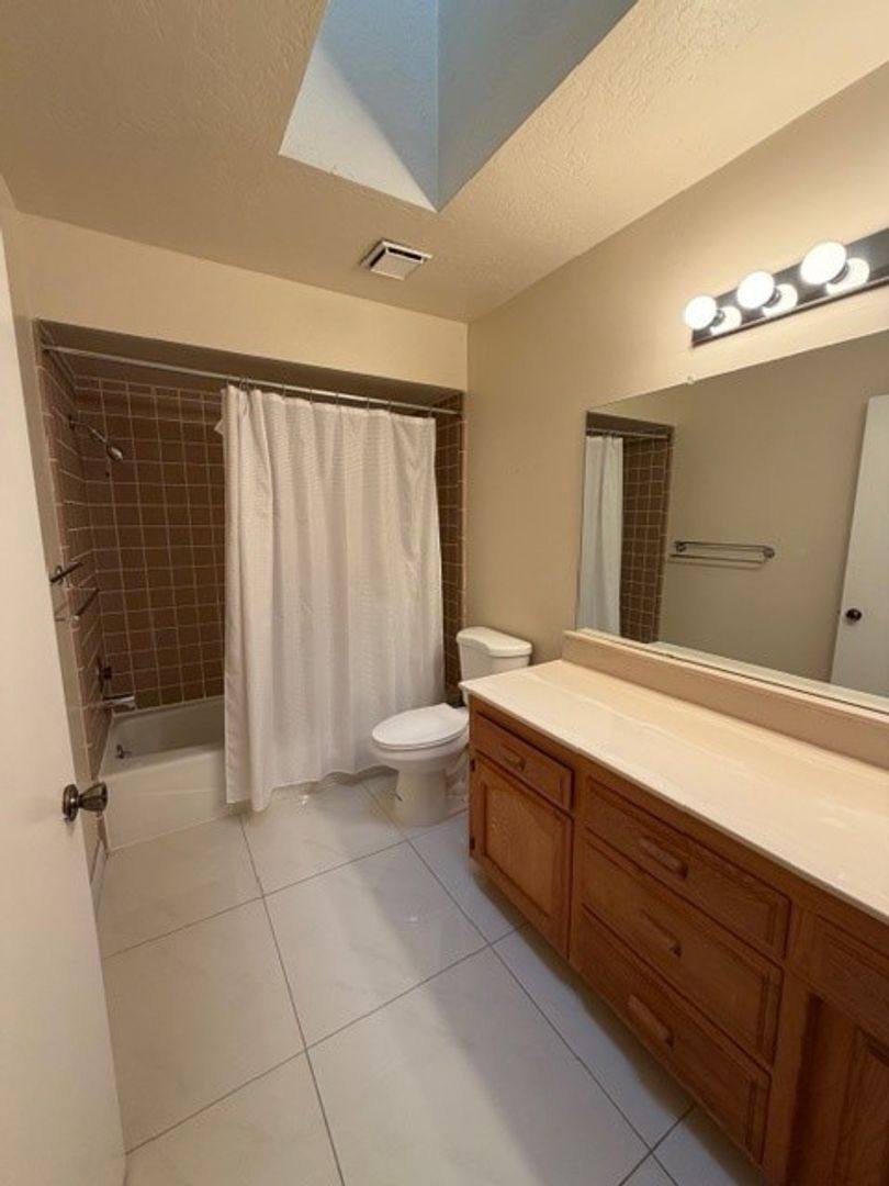 House for rent at 3428 Eastview Court, Bakersfield, CA 93306