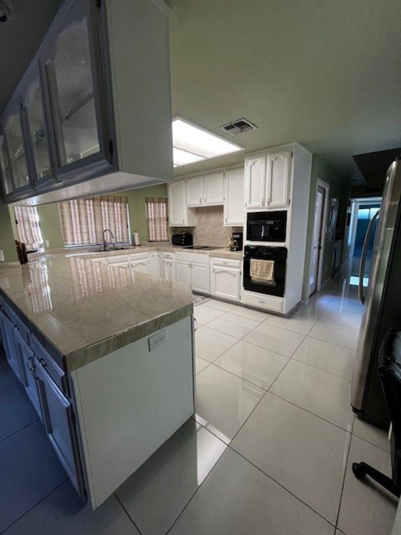 House for rent at 3428 Eastview Court, Bakersfield, CA 93306