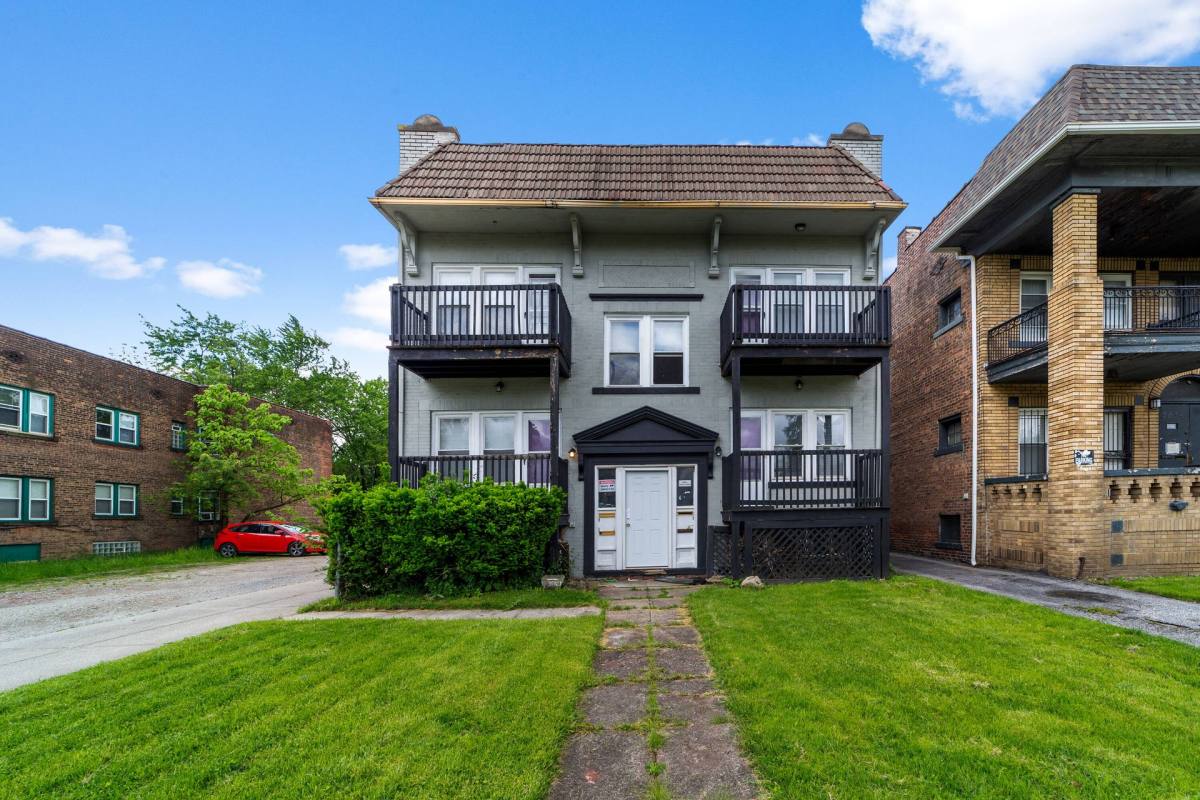 Apartment for rent at 3416 E 139th St, Cleveland, OH 44120