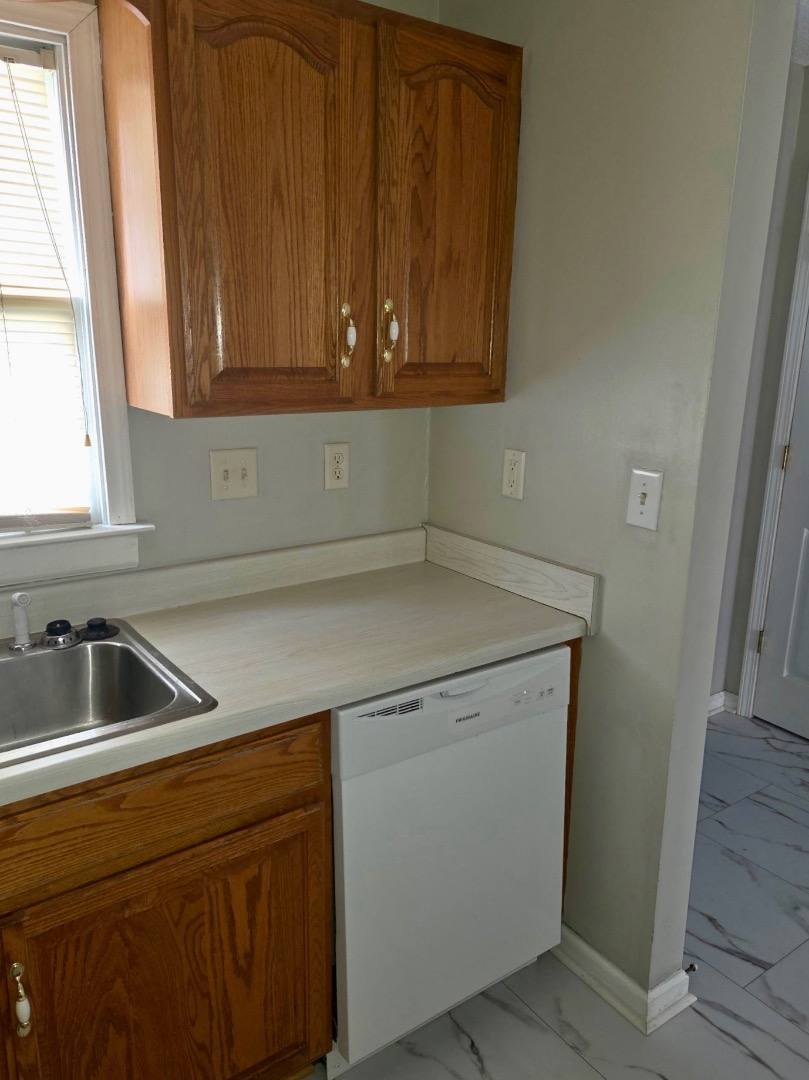 Townhouse for rent at 716 King Springs Rd, Johnson City, TN 37601