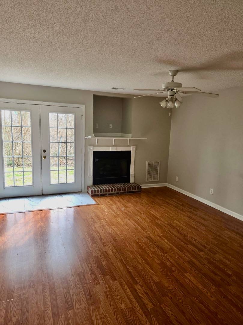 Townhouse for rent at 716 King Springs Rd, Johnson City, TN 37601