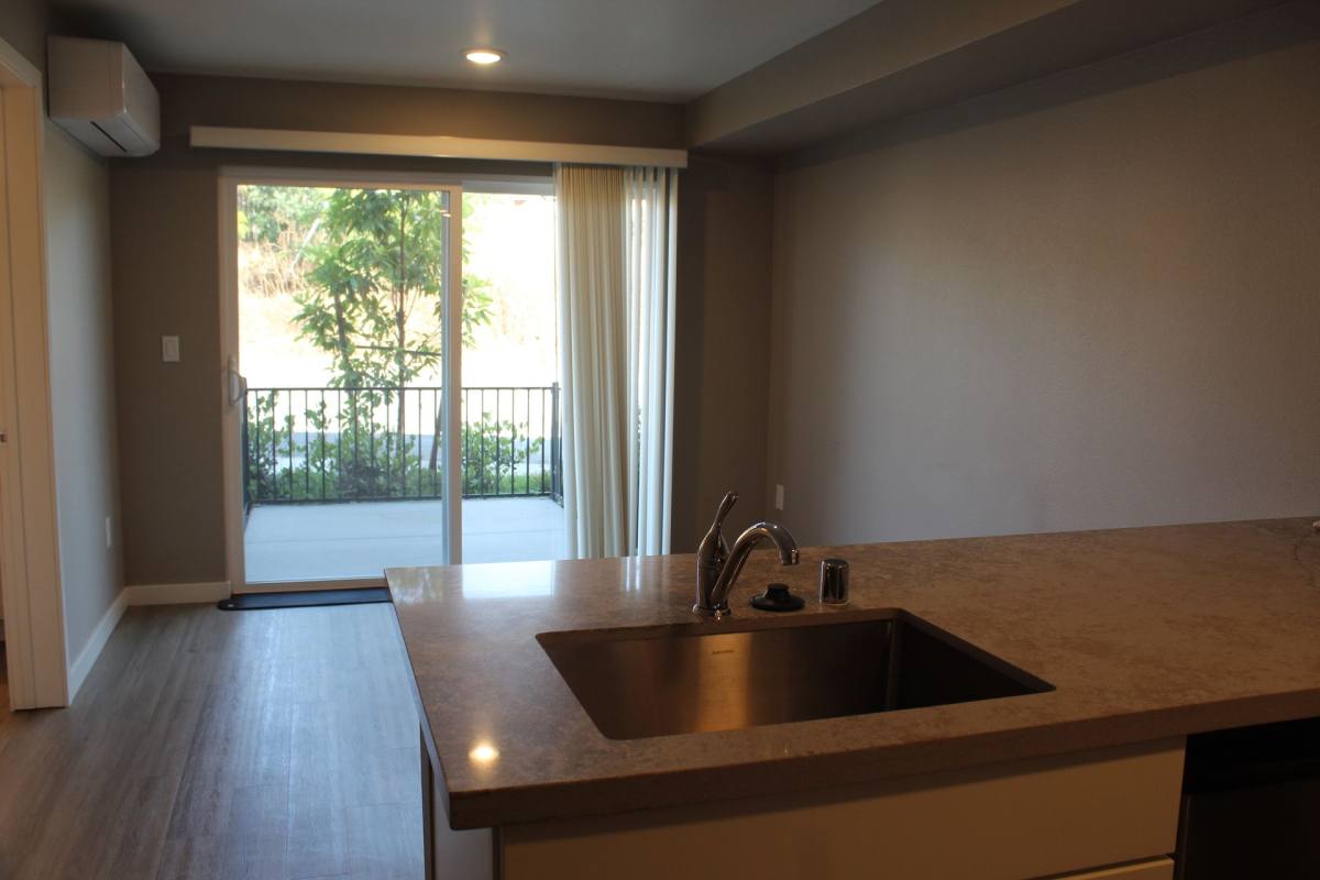 Apartment for rent at 2401 Broadway St, Vallejo, CA 94589