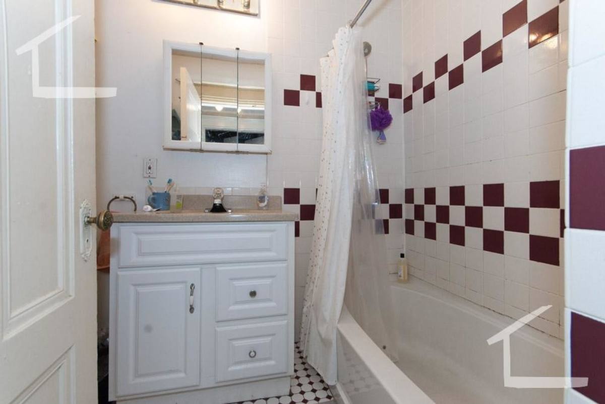 Apartment for rent at 9 Ashford St #1A, Allston, MA 02134