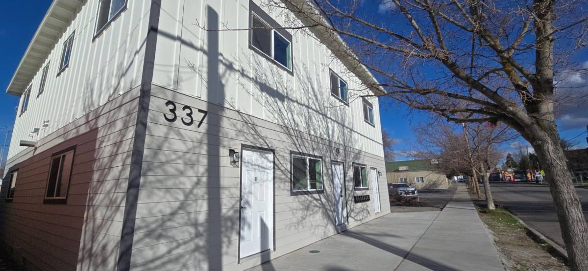 Apartment for rent at 337 E Main St #3, Klamath Falls, OR 97601