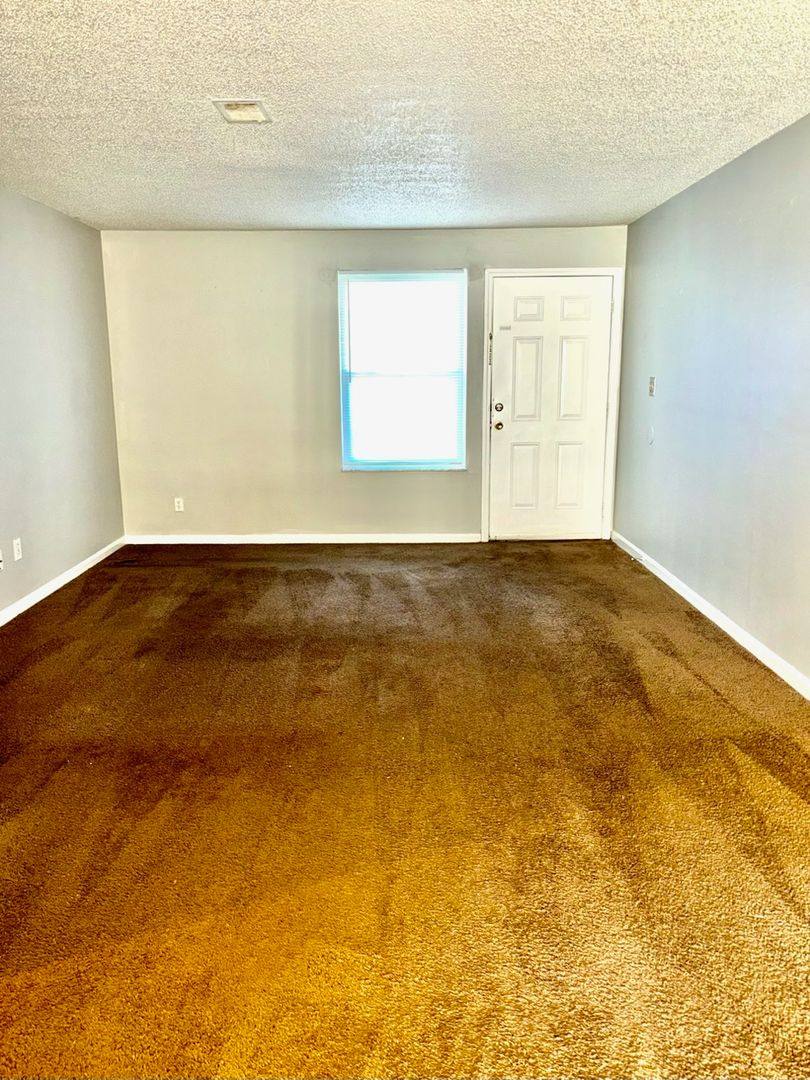 Townhouse for rent at 1519 Crums Lane, Louisville, KY 40216