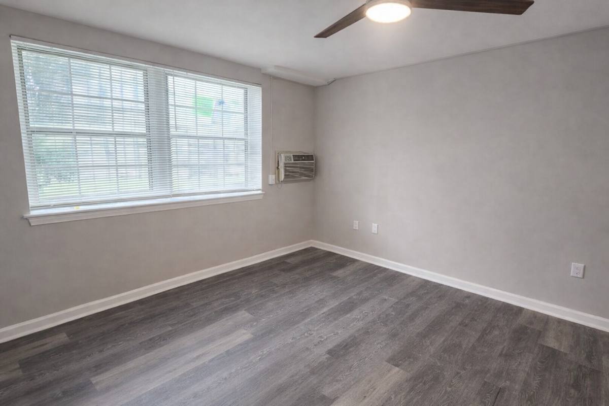 Condo for rent at 44 49th St SE, Washington, DC 20019