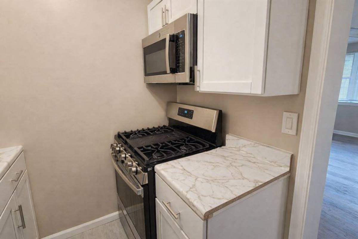 Condo for rent at 44 49th St SE, Washington, DC 20019