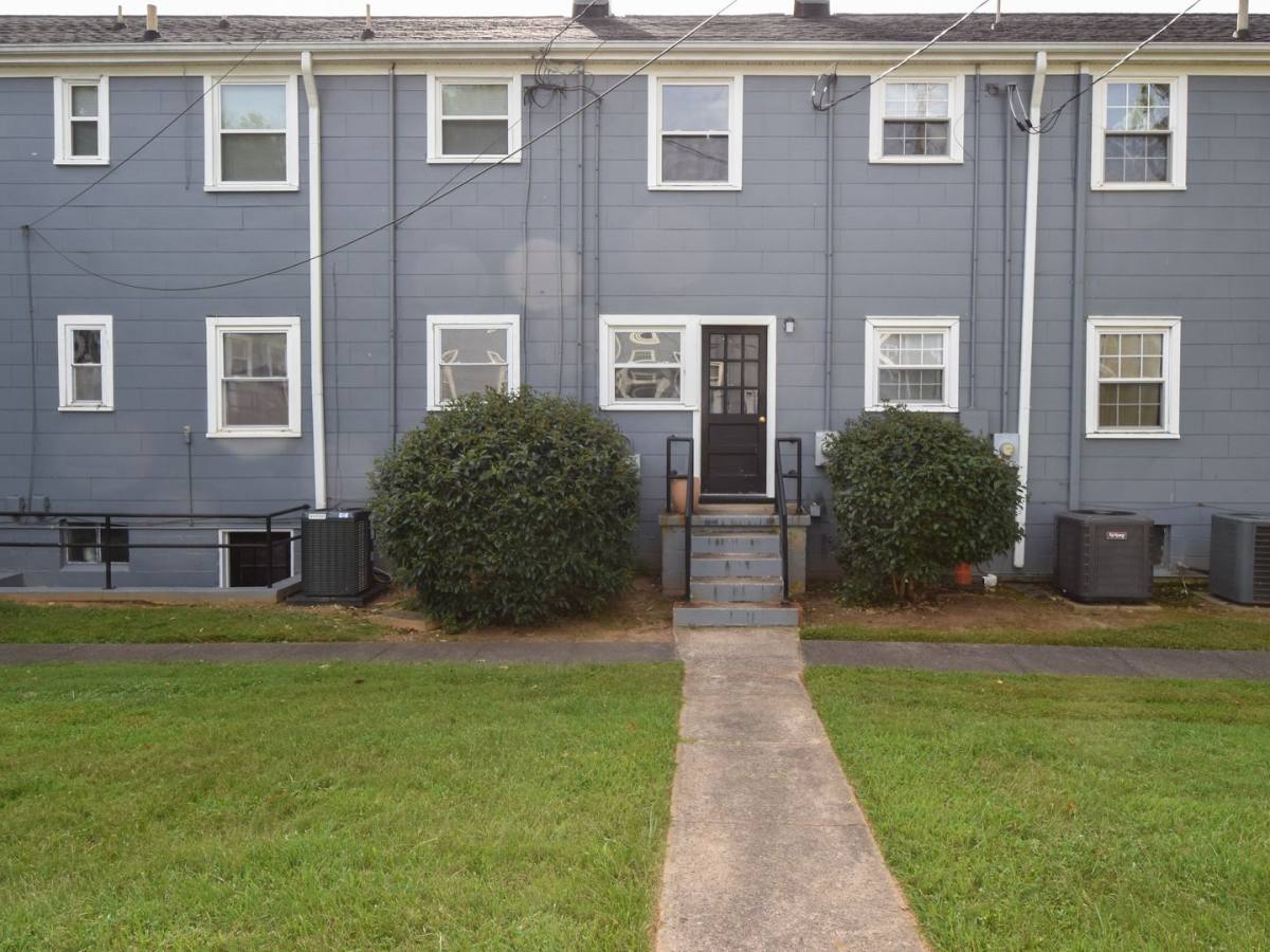 Apartment for rent at 2500 Miller Part Circle, Winston Salem, NC 27103