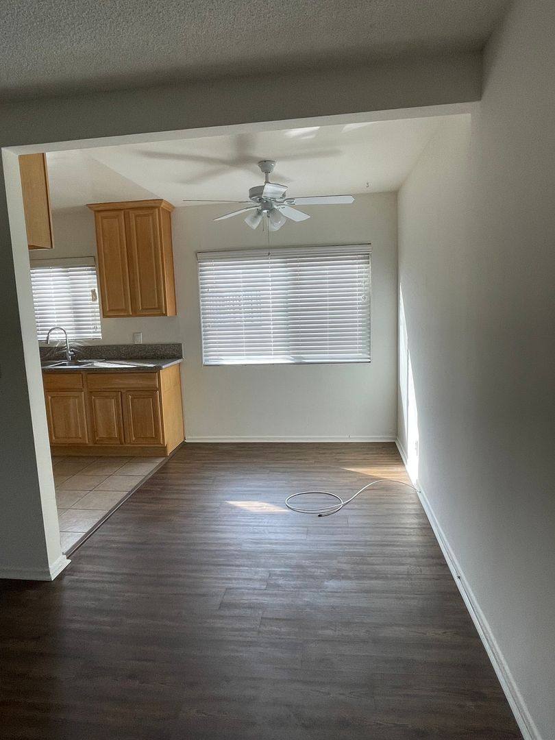 Apartment for rent at 501 S 7th St, Burbank, CA 91501