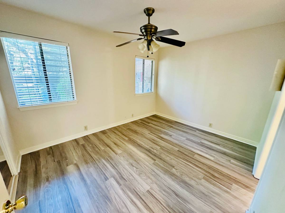 Apartment for rent at 6810 Deatonhill Dr #BUILDING 7, Austin, TX 78745