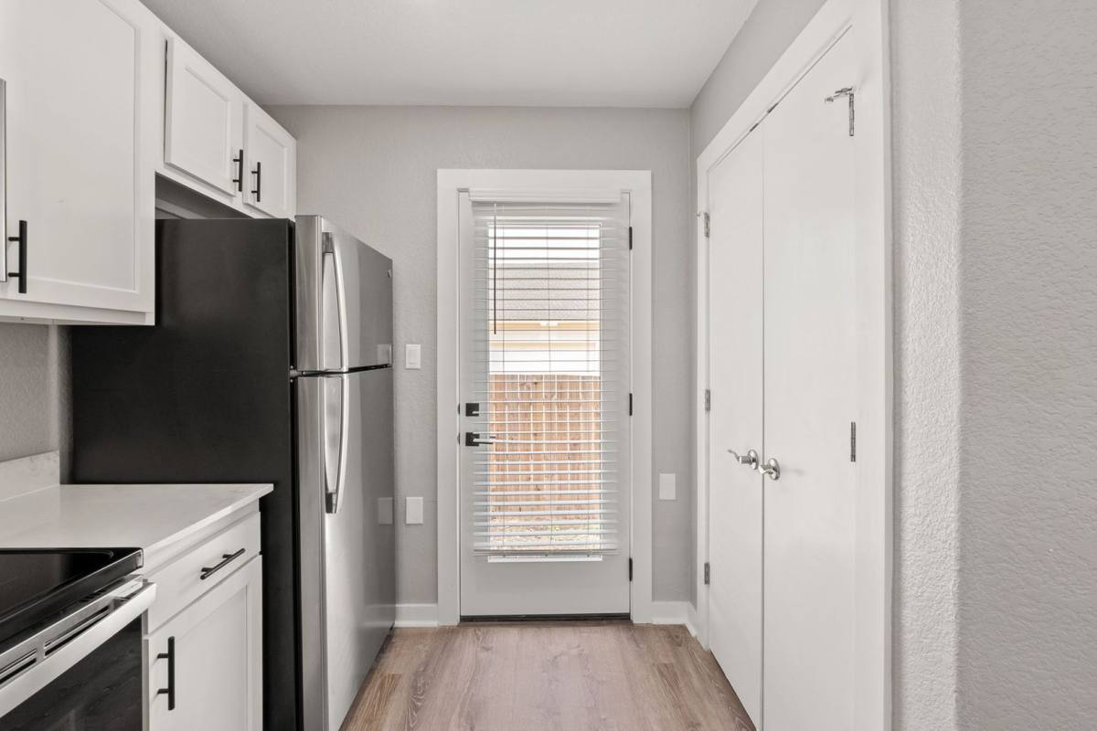 Townhouse for rent at 20 Tate Lane, Round Rock, TX 78665