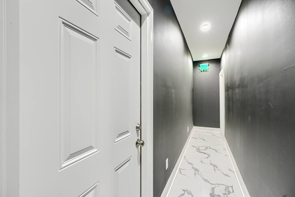 Apartment for rent at 613 N Carrollton Ave #B, Baltimore, MD 21217