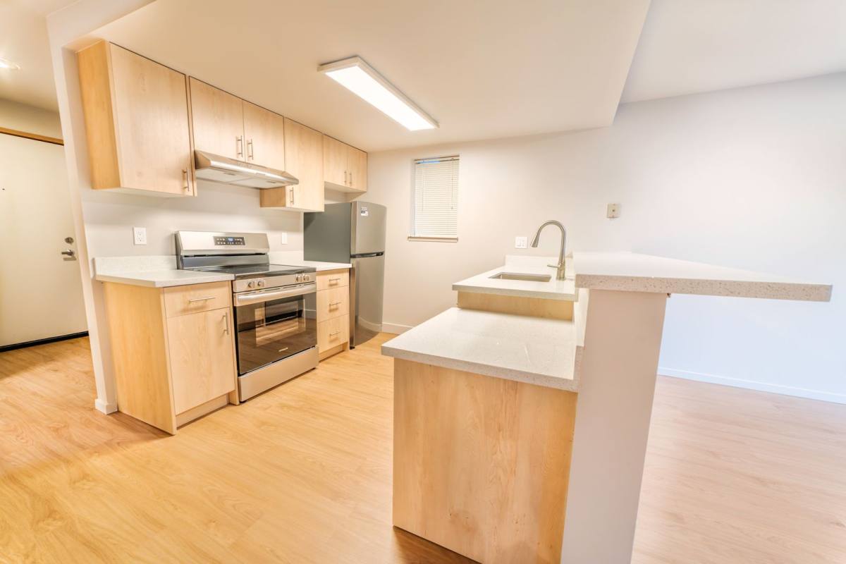 Apartment for rent at 3230 SW Avalon Way, Seattle, WA 98126