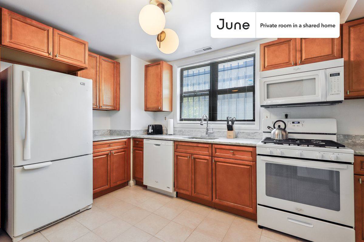 Apartment for rent at 1107 1 2 M St NW #BE, Washington, DC 20005