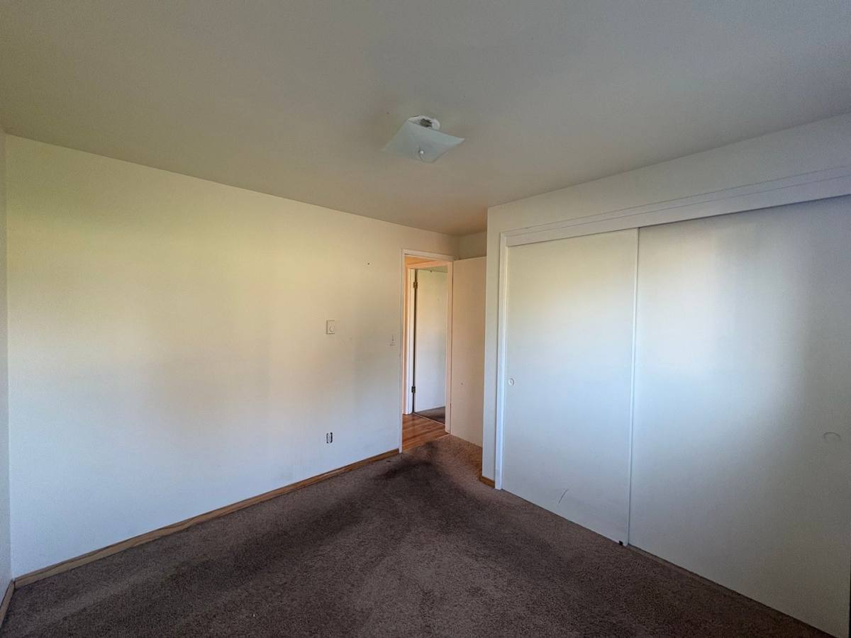 Apartment for rent at 27220 83rd Dr NW, Stanwood, WA 98292