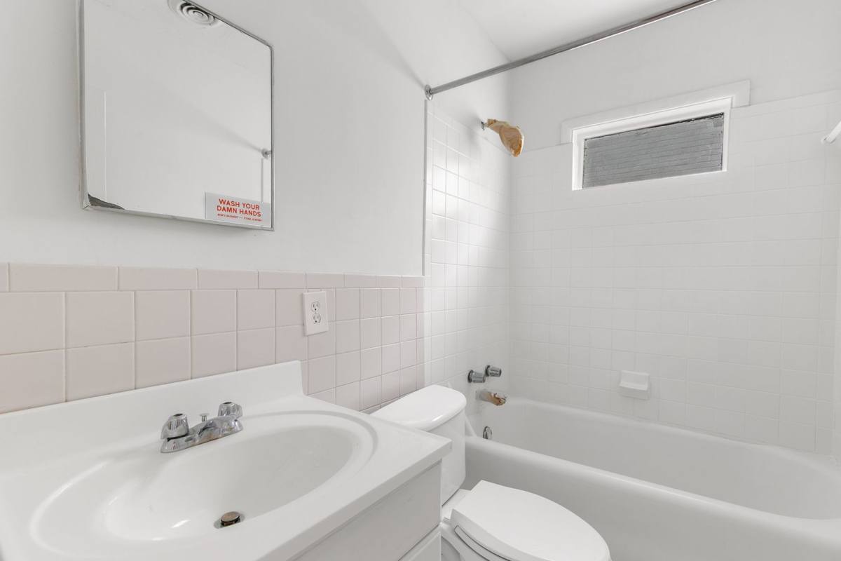 Apartment for rent at 1409 14th St S, Birmingham, AL 35205