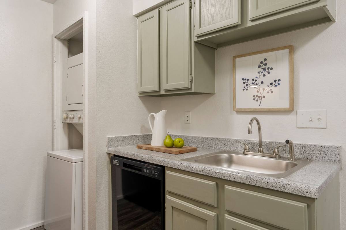Apartment for rent at 1100 Oak Tree Ave, Norman, OK 73072