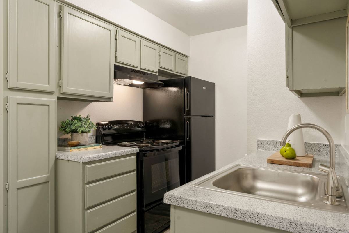 Apartment for rent at 1100 Oak Tree Ave, Norman, OK 73072