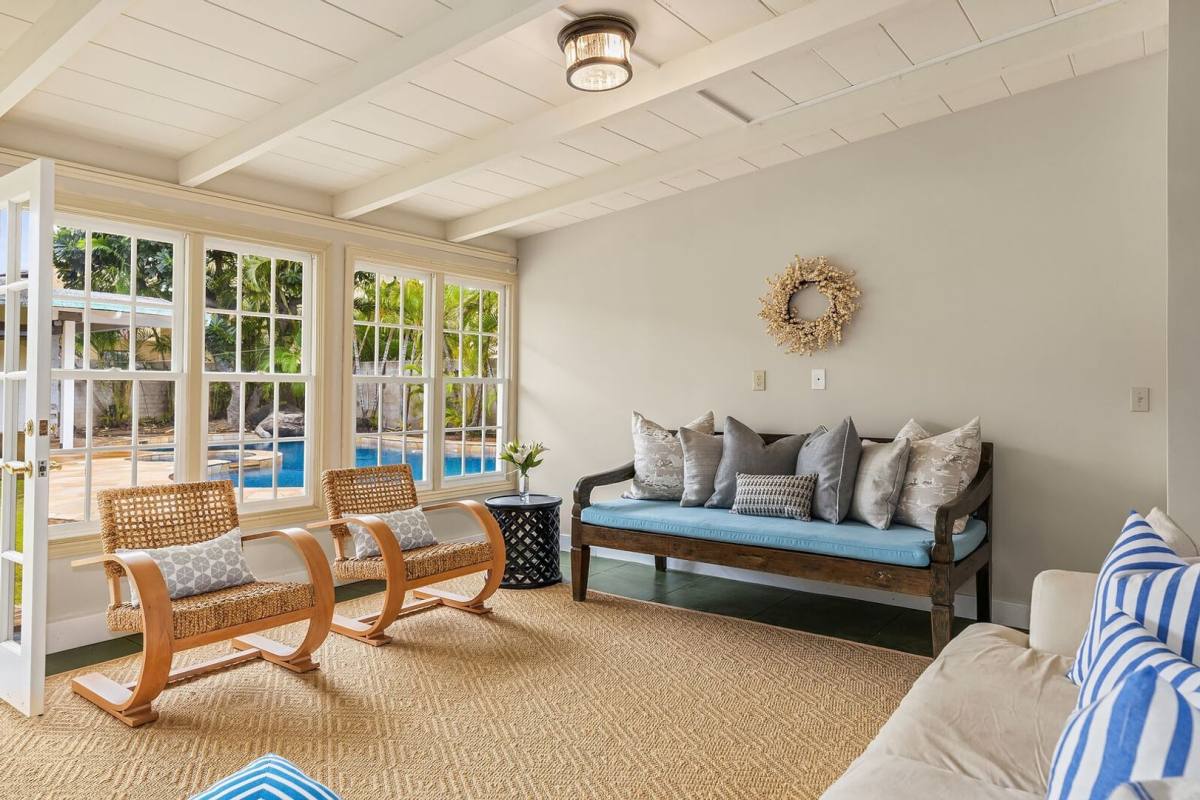 House for rent at 4515 Aukai Ave, Honolulu, HI 96816