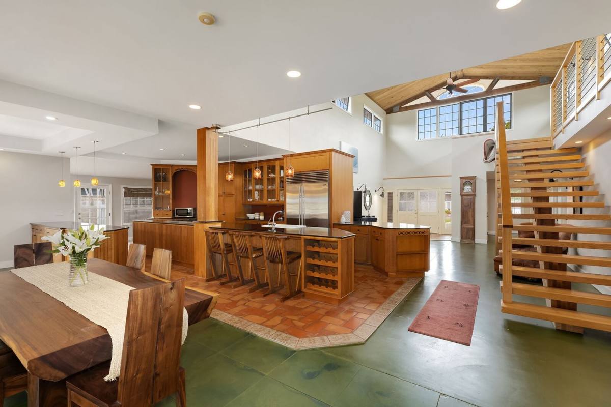 House for rent at 4515 Aukai Ave, Honolulu, HI 96816
