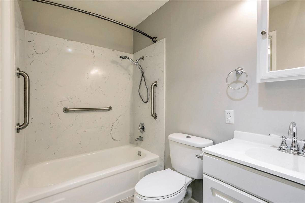 Apartment for rent at 416 Alida Way, South San Francisco, CA 94080