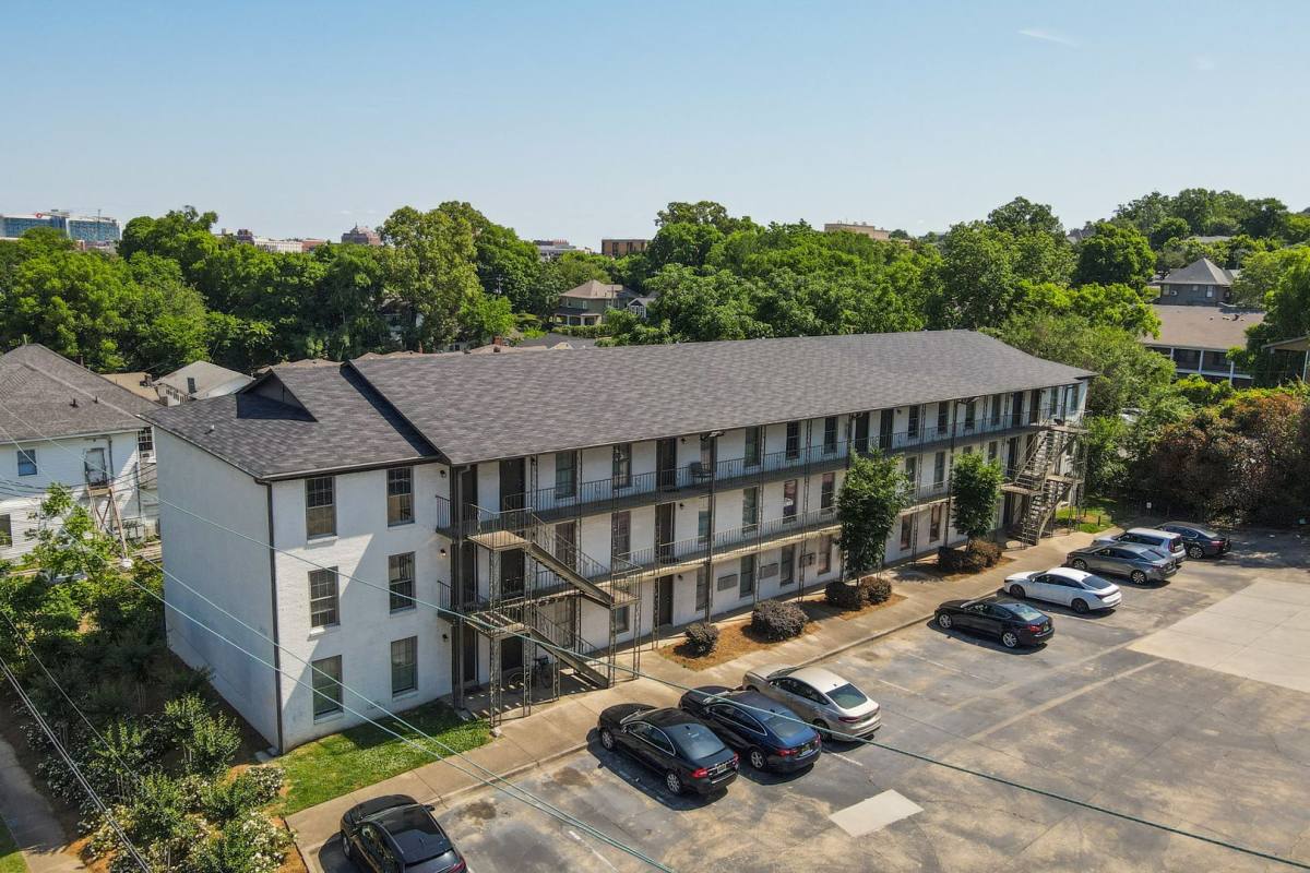 Apartment for rent at 1413 11th Place S, Birmingham, AL 35205