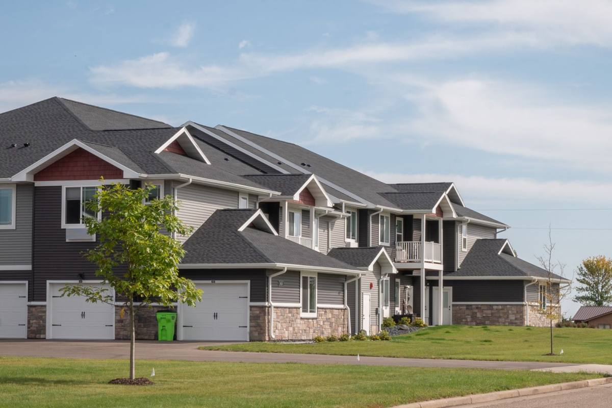 Townhouse for rent at 1925 W 5th St, New Richmond, WI 54017