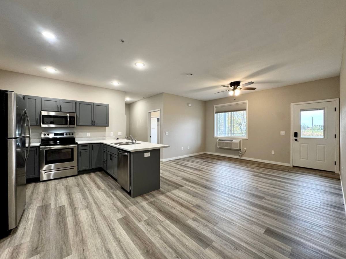 Townhouse for rent at 1925 W 5th St, New Richmond, WI 54017