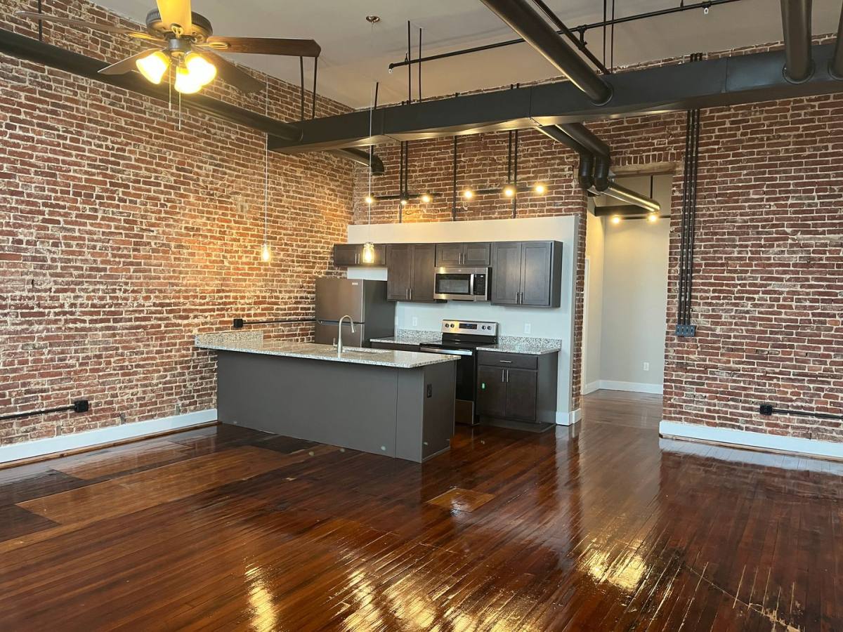 Apartment for rent at 91 S 3rd St, Mount Wolf, PA 17347