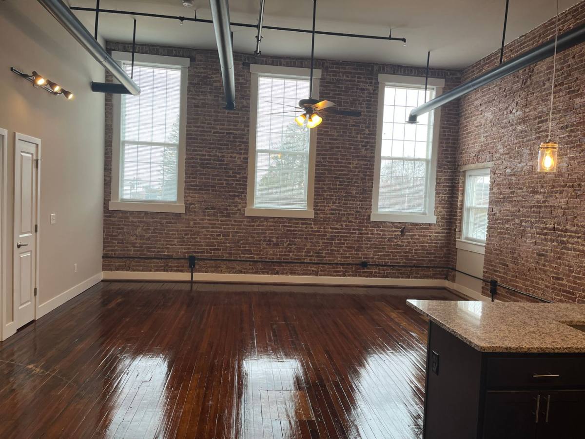 Apartment for rent at 91 S 3rd St, Mount Wolf, PA 17347