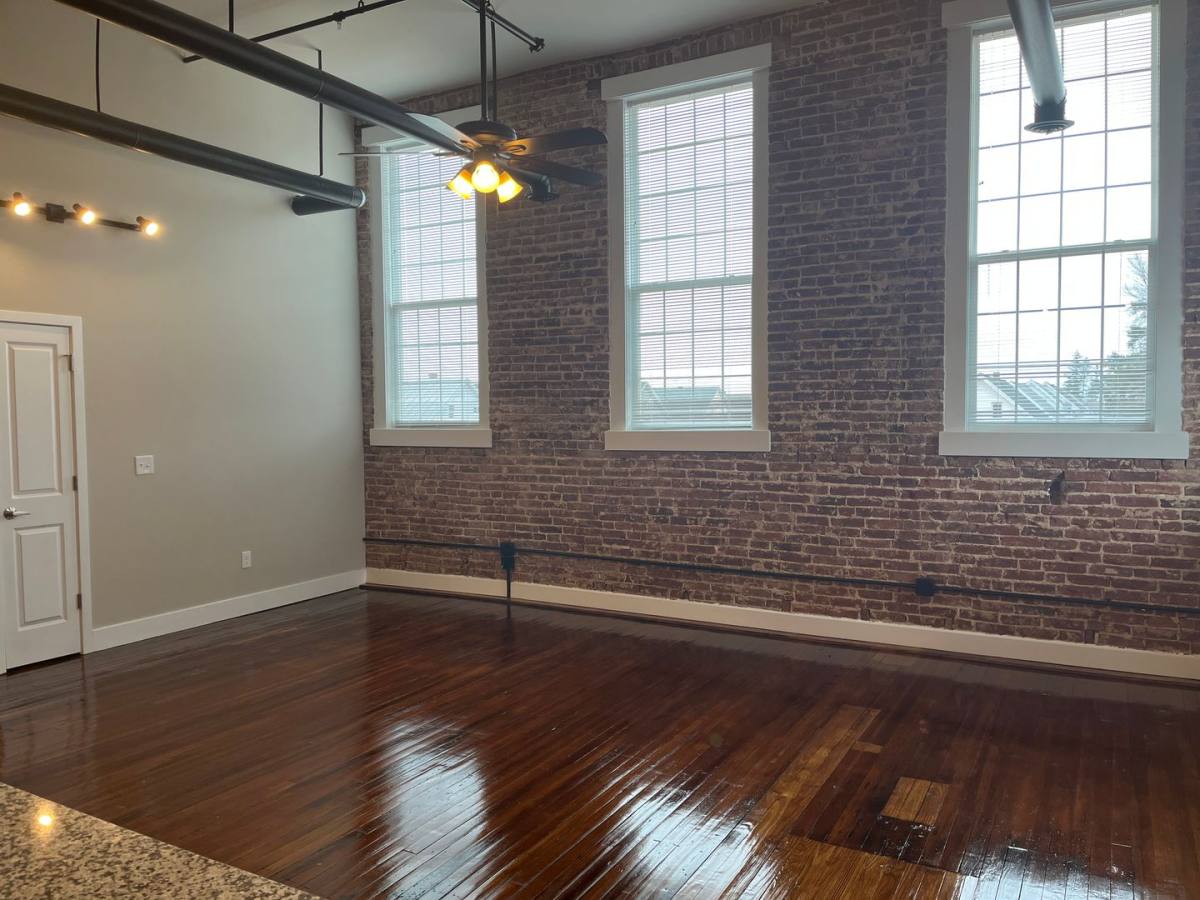 Apartment for rent at 91 S 3rd St, Mount Wolf, PA 17347