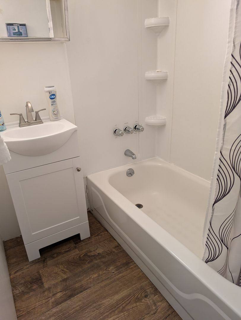 Apartment for rent at 759 Battelle Ave, Morgantown, WV 26505