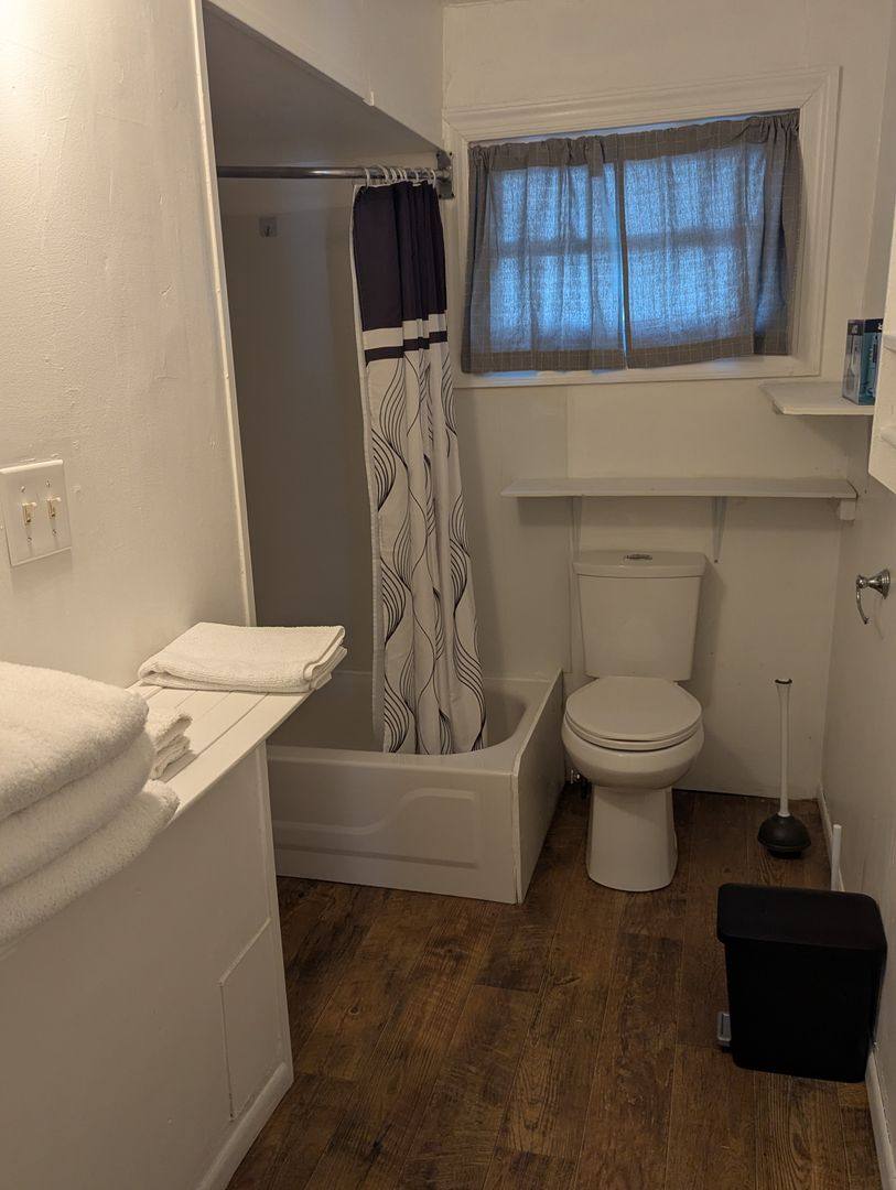 Apartment for rent at 759 Battelle Ave, Morgantown, WV 26505